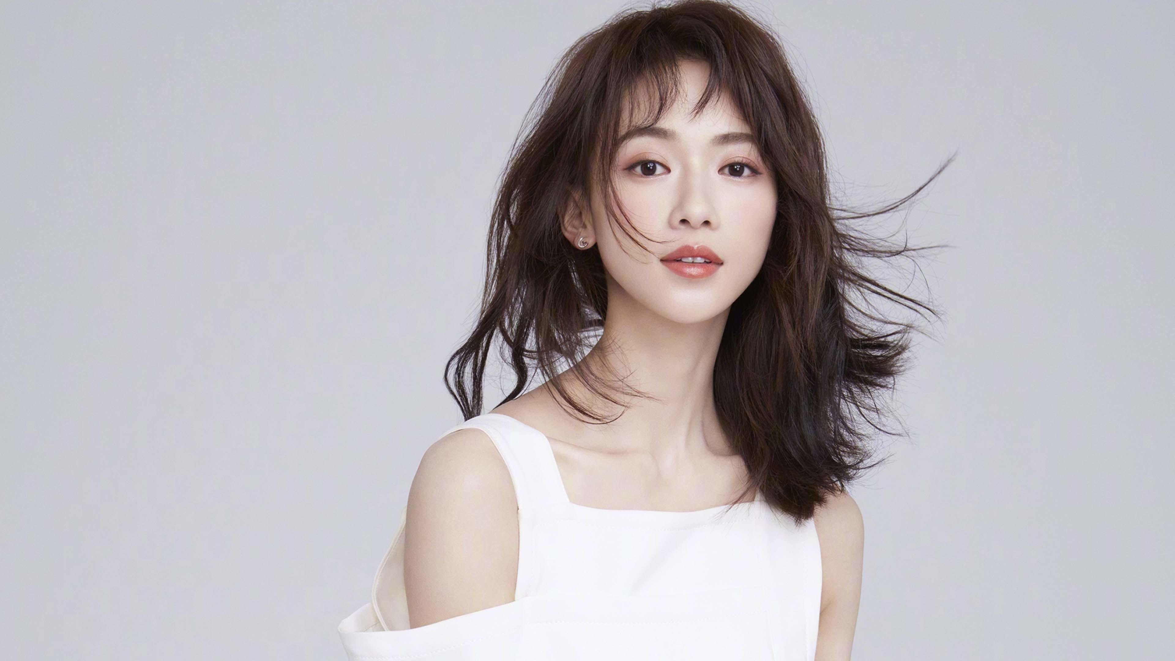 丹麦大胜斯洛文尼亚，小组出线在望，丹麦与俄罗斯比赛