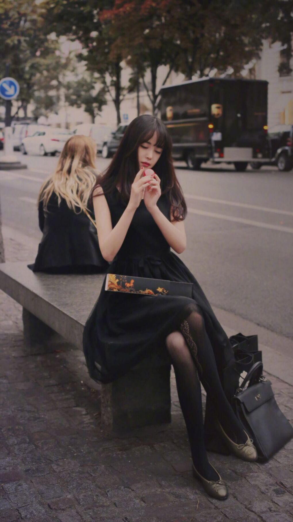 米尔沃尔球迷情绪低落，俱乐部呼吁团结共进，米尔沃尔球衣