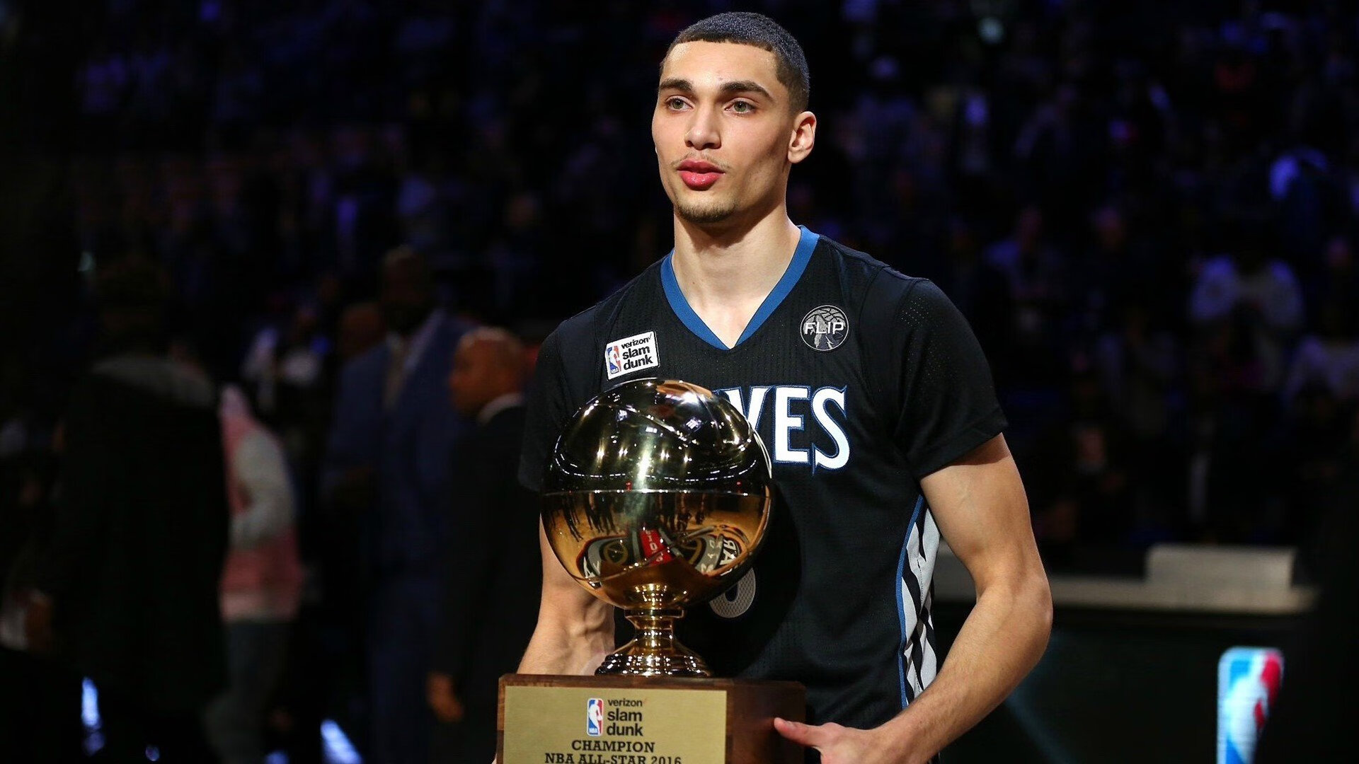 传奇“多面手”球员:他们在欧冠舞台上的多重角色